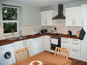 5 Vicarage Lane - Image 3