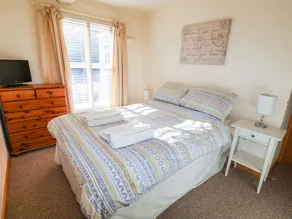 Jo's Place - Image 4