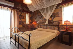 Villa Kimothoe is a Luxury Villa. It Overlooks Livadia bay on the Western Crete - Image 3