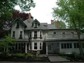 Wayne Bed & Breakfast Inn - Image 4
