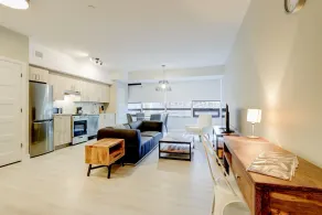 The Met Apartments by Corporate Stays - Image 3