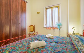 Beautiful Home in Cinigiano With 2 Bedrooms - Image 2
