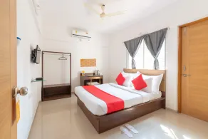 I Suites - Image 2
