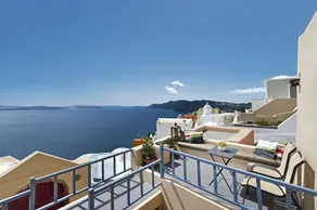 Lucky Homes - Oia - Image 2
