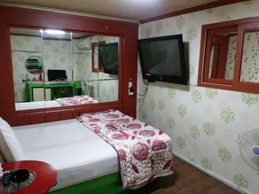 Young Bin Motel - Image 3