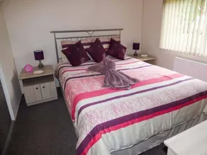 Squirrel Lodge at Woodlands View - Image 3