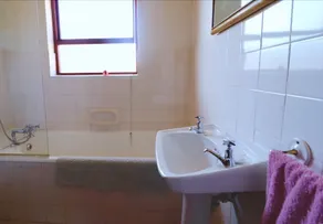Sue's Bnb In Bothasig - Image 2