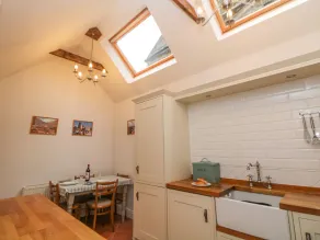 Hawthorn Cottage - Image 5
