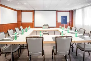 NH Fribourg Hotel - Image 2
