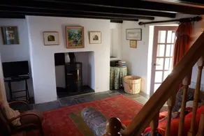 South Cottage - Image 4