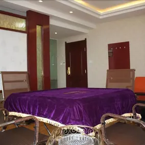 Jinyun Business Hotel - Image 4