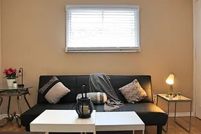 Lakeside 2 Bedroom Guest Suite - Image 2