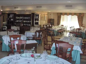 Hotel Sierra Real - Image 1