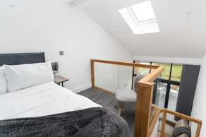 Peaceful & Tranquil Lodge Cornwall Countryside - Image 3