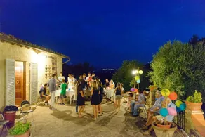 House With 3 Bedrooms in Poggibonsi, With Furnished Garden - Image 2