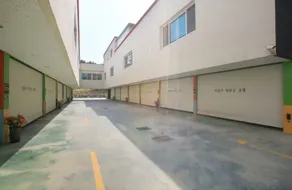 Sky Opening Motel - Image 4