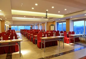 Wu Sheng Guan Holiday - Image 4