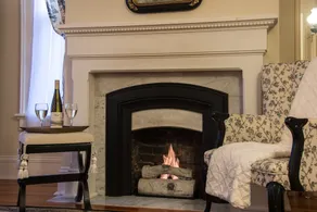 1840 Inn on the Main Bed and Breakfast - Image 4
