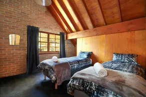 Honeysett Lodge - Image 3