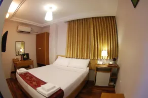 Holiday Hotel Yangon - Image 4