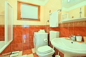 House Katti - Image 4