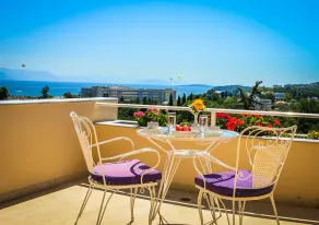 La Calma Hotel - Image 4