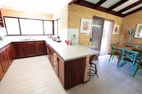 Crystal Shores,Pet Friendly, Beach, Family - Image 2