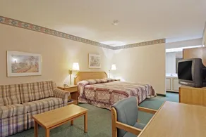 Americas Best Value Inn Dallas - Image 4