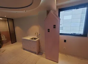 Gimhae Eobang-dong Almond Hotel & Kids Pool Villa - Image 2