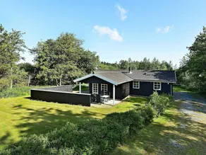 Fabulous Holiday Home in Oksbøl With Sauna - Image 5