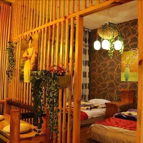 Kuanzhai Xiangzi Holiday Hotel - Image 5
