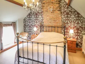 Blacking Mill Cottage - Image 3
