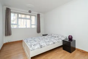 Well Connected Cosy 2 Bedroom Home - Image 3