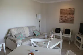 Apartamentos Les Portelles del Mar - Image 2