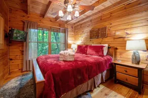 Hilltop Hideaway - Endearing Mountain Cabin With Hot tub Foosball pet Friendly - Image 2