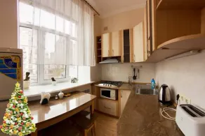 Kreshchatyk Guesthouse - Image 2