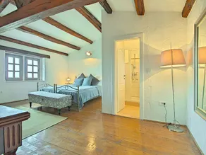Renovated Holiday Home With Private Pool at 5 km From the Resort of Porec and Beach - Image 4
