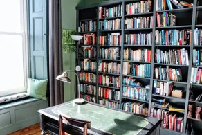 3 Bedroom Flat Overlooking the Meadows Sleeps 5 - Image 3