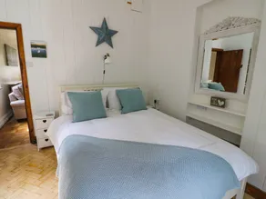 Fox Cottage - Image 3