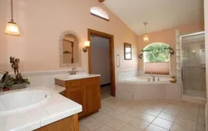 The Gables Victorian Mansion Bed and Breakfast Inn - Image 5