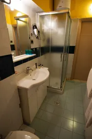 Marina Apartment - Image 2
