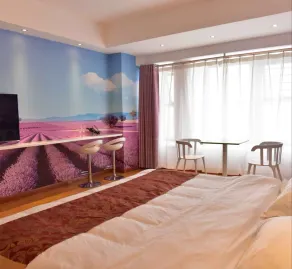 Jiayue Theme Hotel - Image 5