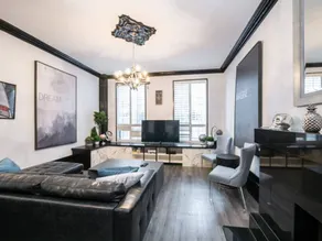 Trendy Queen West Loft - Image 3