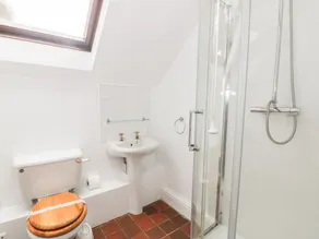 The Cottage at Fronhaul - Image 3