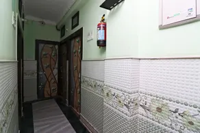 Karunamoyee Guest House By OYO Rooms - Image 4