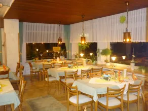 Hotel-Pension Zur Winzergenossenschaft - Image 5