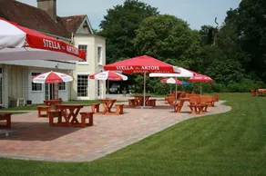 Tyrrells Ford Country Inn & Hotel - Image 4