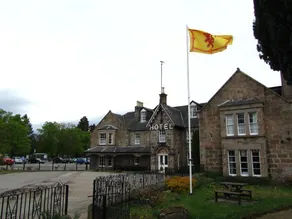 Huntly Arms Hotel - Image 5