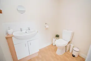 Sandall Apartment - Image 5