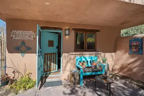 Dancing Hare - Colorful and Inviting Tesuque Home Right Next to Bishop`s Lodge - Image 3